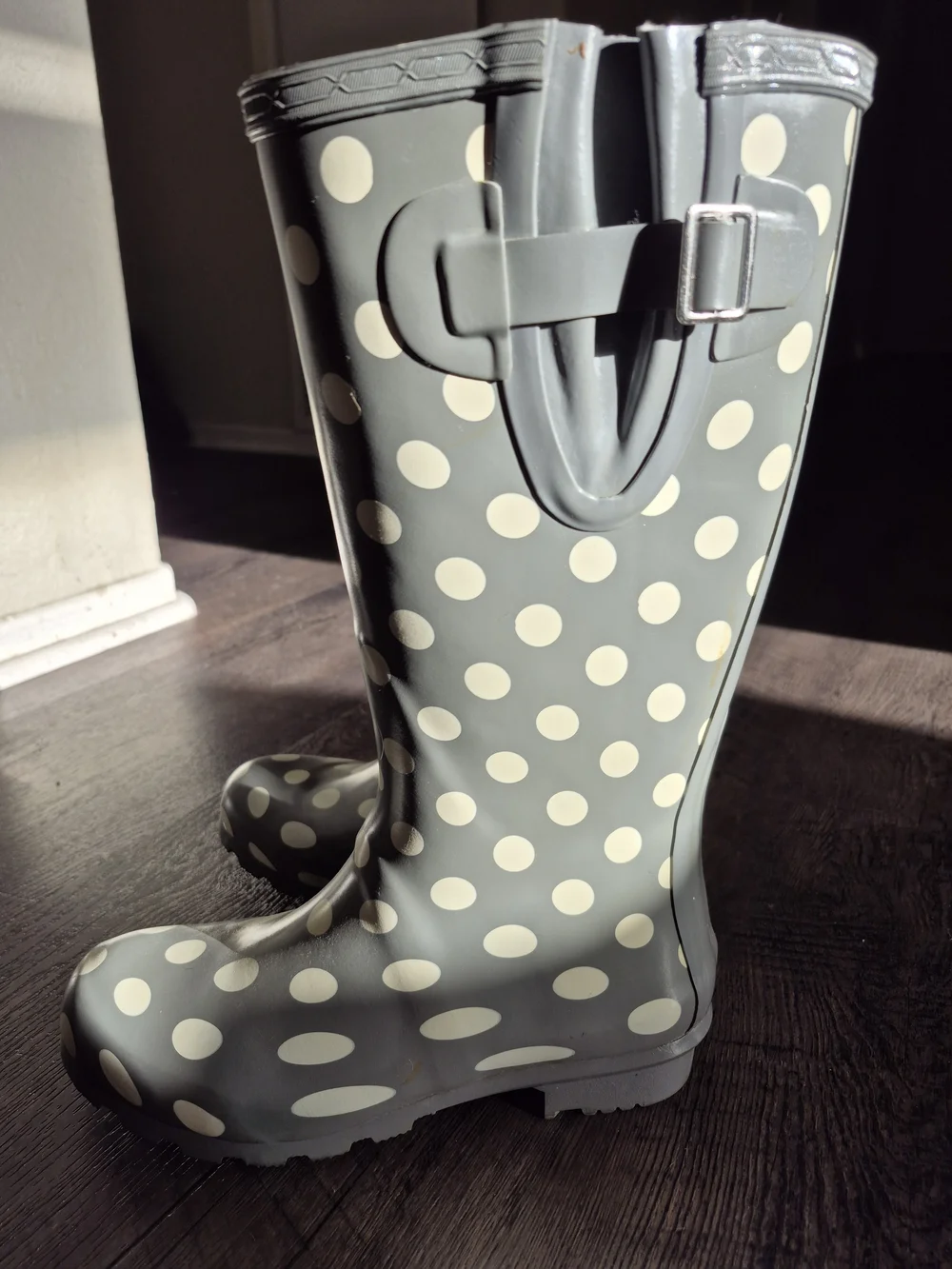💕Gray Polka Dot Rain Boots - Cream Dots Size 7.5💕